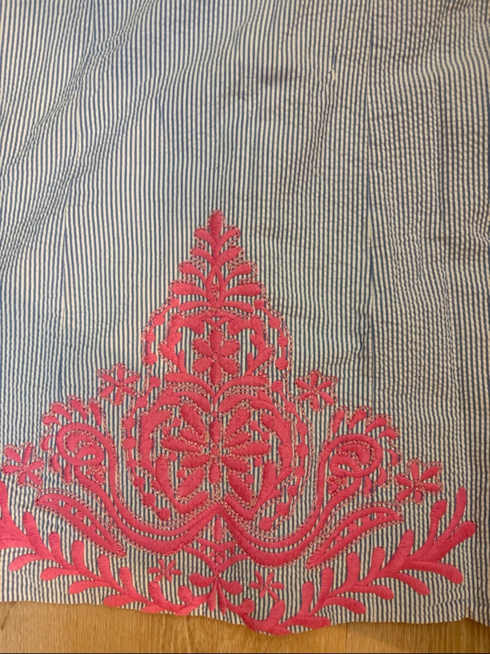 Lilly Pulitzer Blue Seersucker Strapless Dress with Pink Embroidery - Picture 3 of 10